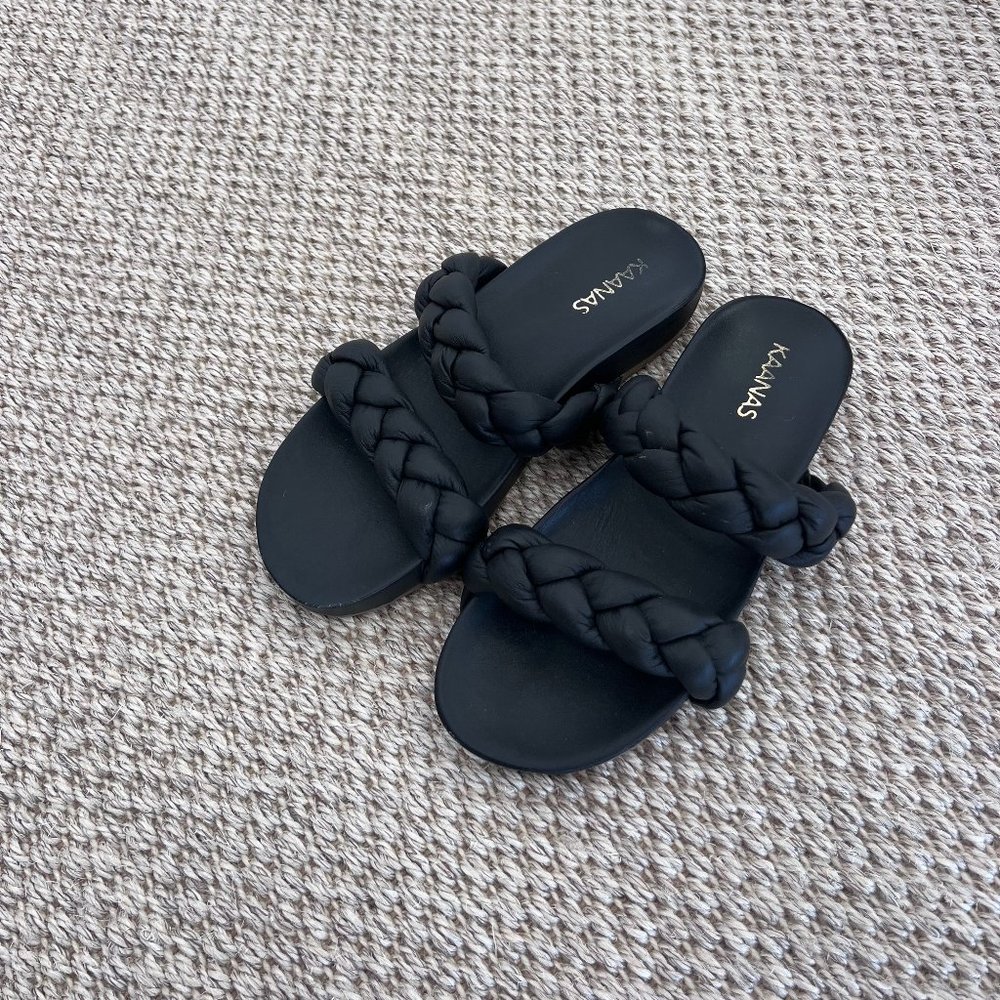 Black Puffy Sandals